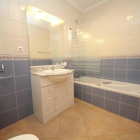 Jm - St James, Com Wifi, Piscina A 50 Mt Da *