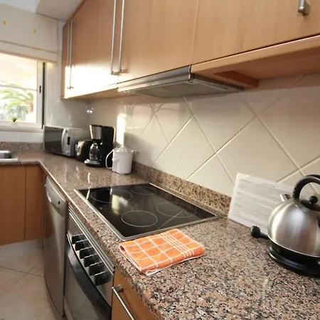 Apartment Jm - St James, Com Wifi, Piscina A 50 Mt Da *