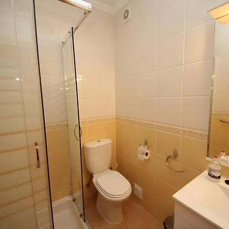 Apartamento Jm - St James, Com Wifi, Piscina A 50 Mt Da
