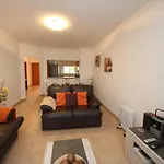 Jm - St James, Com Wifi, Piscina A 50 Mt Da Lagos